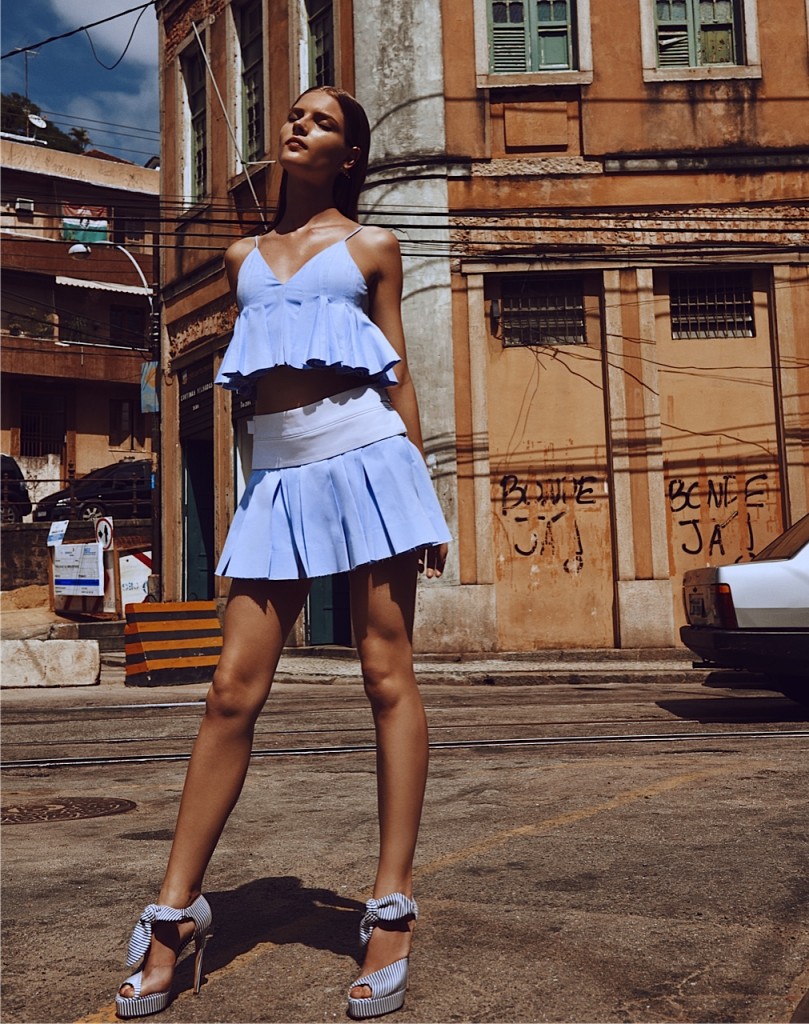 Vogue-Mexico-June-2014-Alexander-Neumann-Mayara-Rubik-1