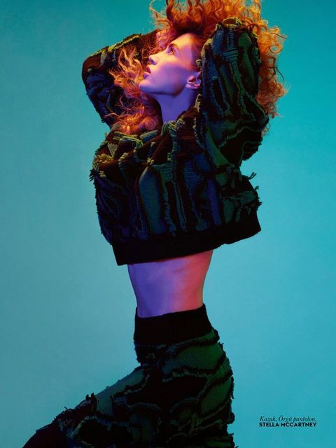Vogue-Turkey-September-2014-Crista-Cober-Cuneyt-Akeroglu-5