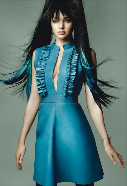 Vogue-Japan-November-2014-15th-anniversary-Mario-Testino-Miranda-Kerr-Sam-McKnight-2