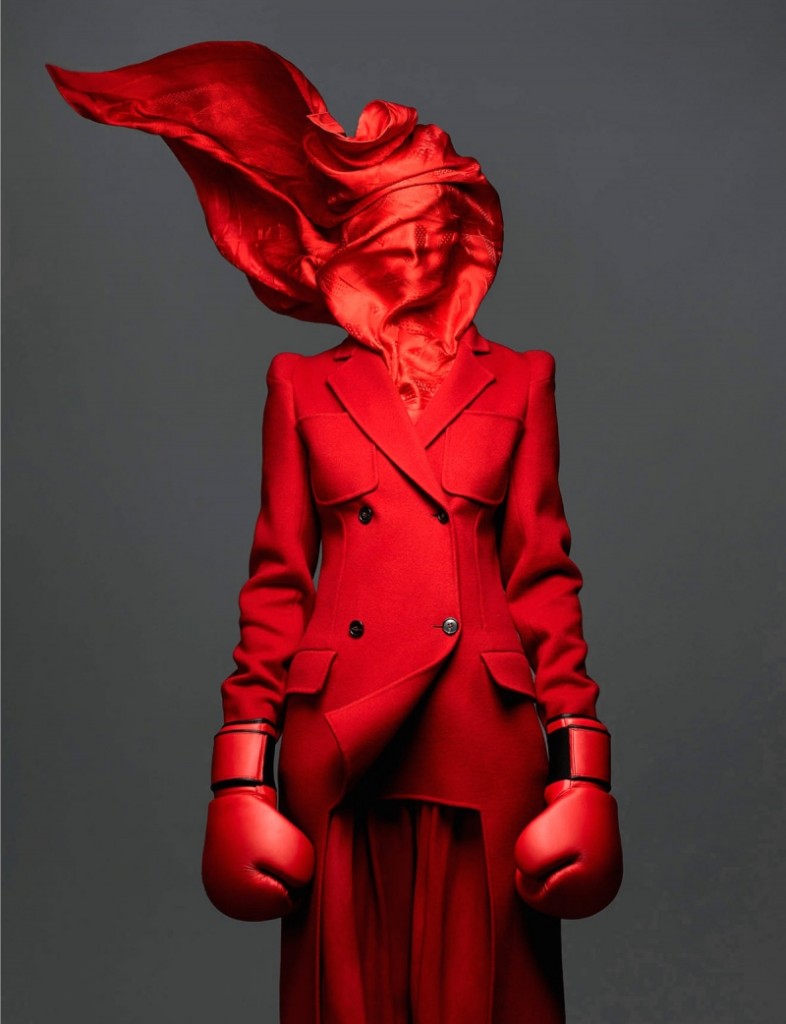 Vogue-Netherlands-December-2014-Amanda-Wellsh-Ishi-1