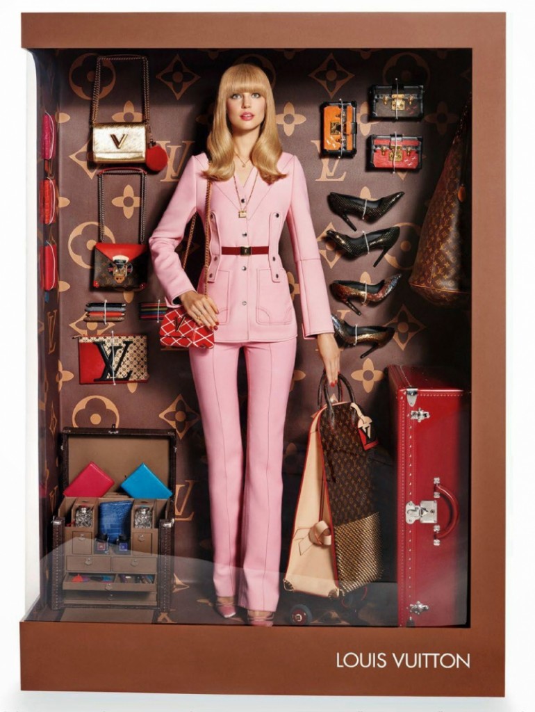 Vogue-Paris-December-January-2014-15-Fashion-Dolls-Giampaolo-Sgura-Magdalena-Frackowiak-Elisabet-Erm-1