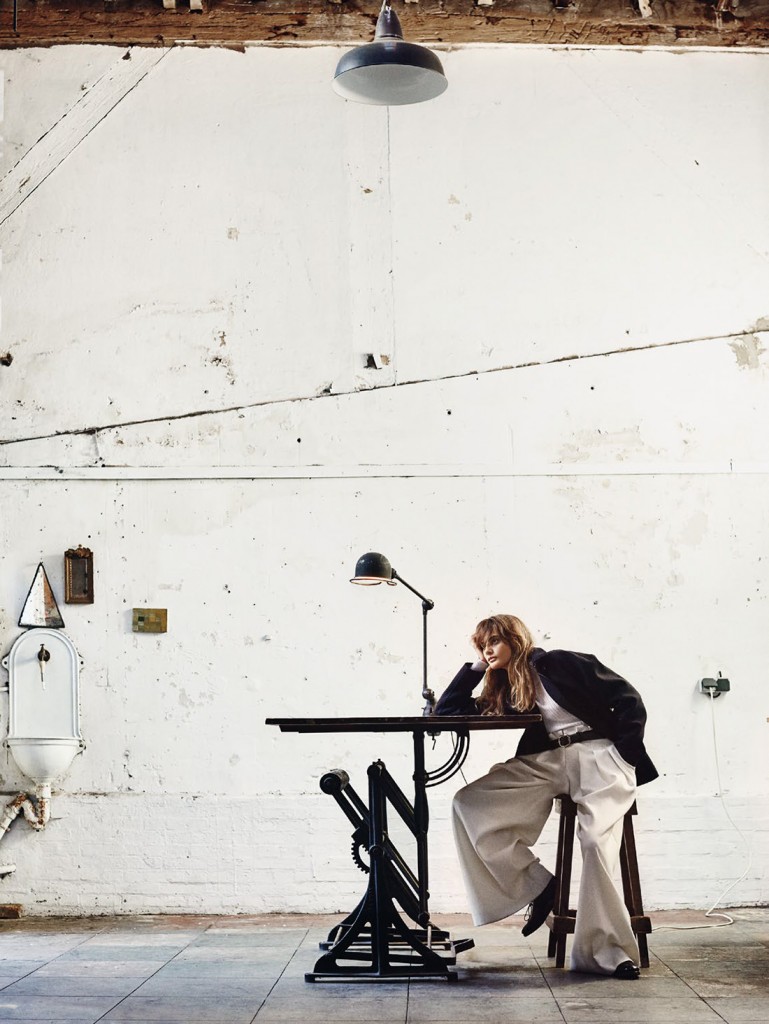 Vogue-Paris-December-January-2014-2015-Violette-d’Urso-Scott-Trindle-4
