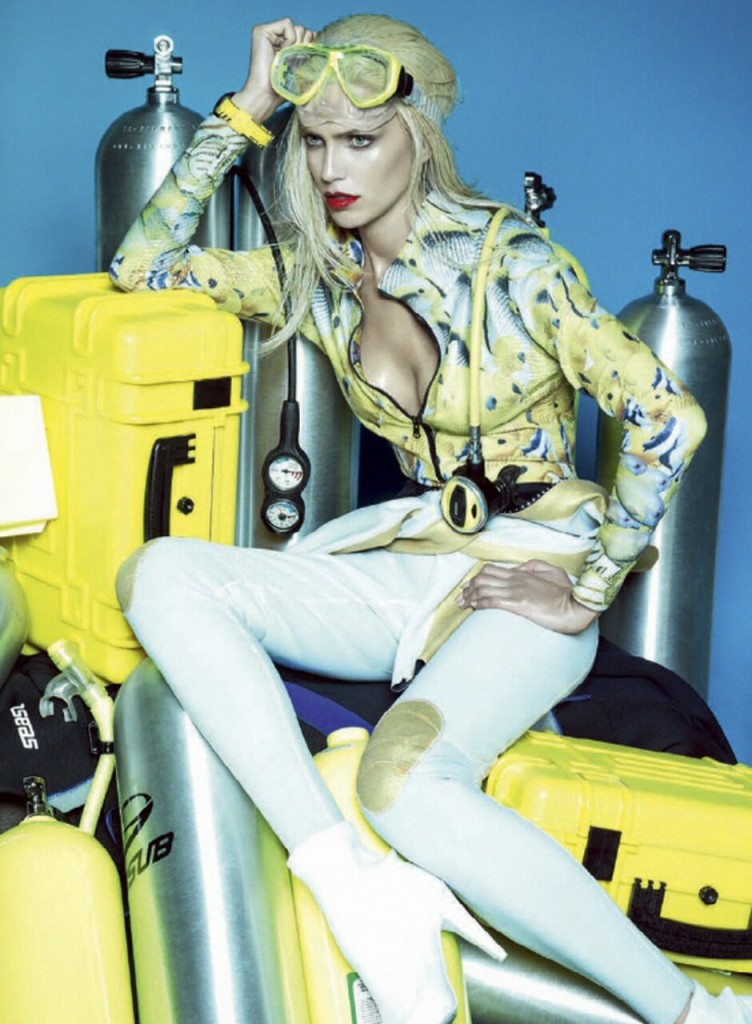 Vogue-Brazil-January-2015-Amanda-Wellsh-Henrique-Gendre-5