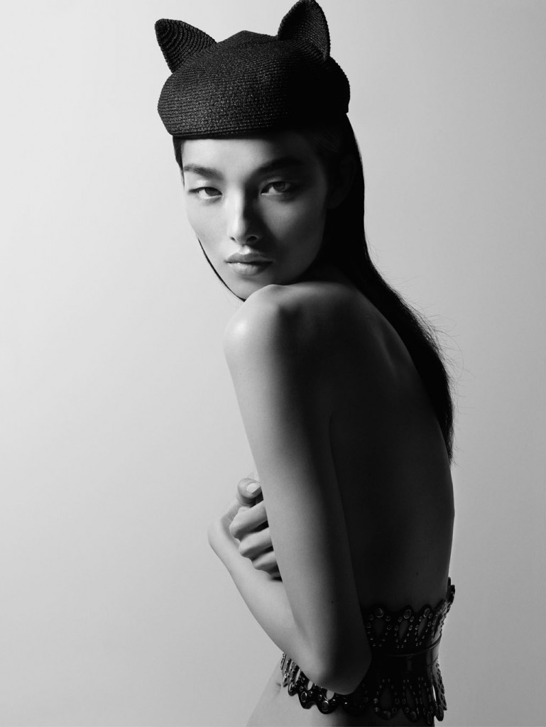 Vogue-Turkey-March-2015-Jourdan-Dunn-Behati-Prinsloo-Fei-Fei-Sun-Jessica-Stam-Alessandra-Ambrosio-Cuneyt-Akeroglu-1