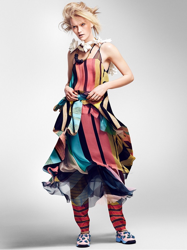 Vogue-Taiwan-April-2015-Katya-Riabinkina-Tony-Kim-3