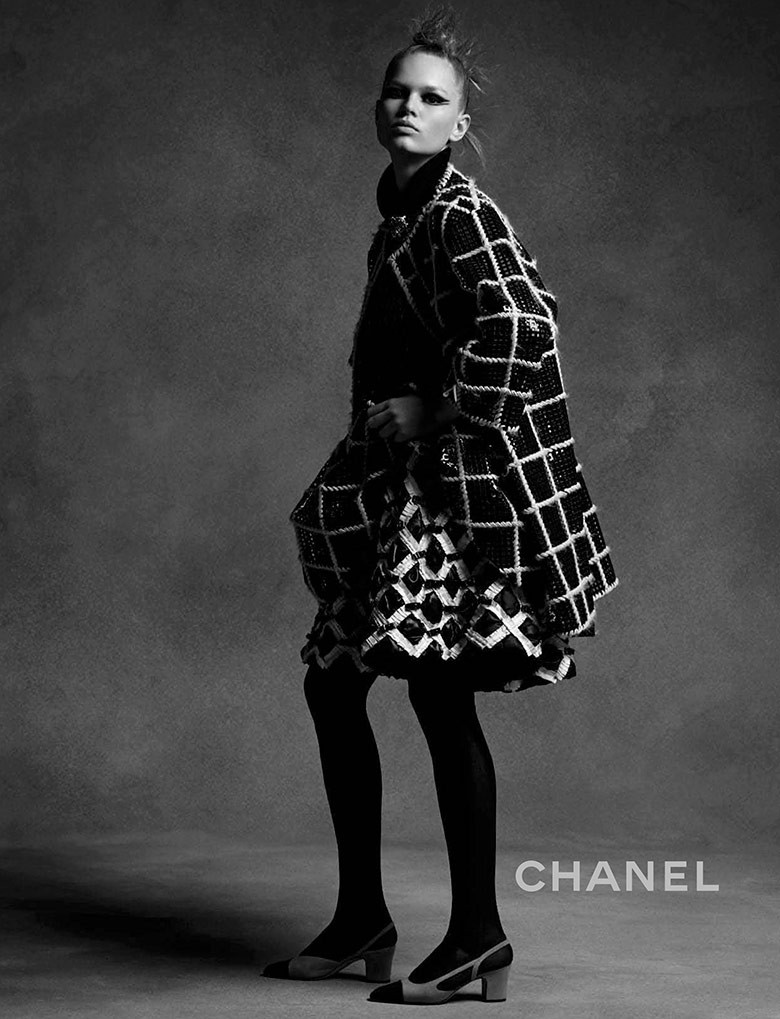 Sam-McKnight-Chanel-Fall-Winter-2015-16-Campaign-Karl-Lagerfeld-Lindsey-Wilson-Anne-Ewers-4