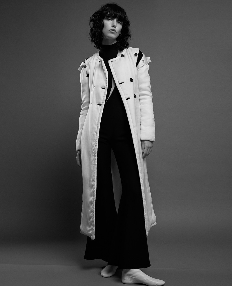 Alexander-Neumann-Lorelle-Rayner-Vogue-Taiwan-December-2015-7