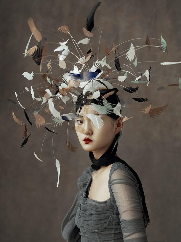 Kiki-Xue-Wangy-Xin-Yu-Harpers-Bazaar-China-May-2016-2