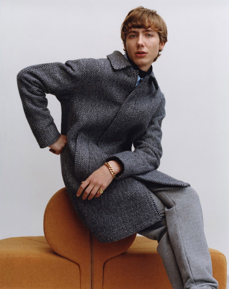 Paul-Hameline-for-A.P.C.-Fall-2018-campaign.-Photographed-by-Harley-Weir-and-styling-by-Suzanne-Koller-6