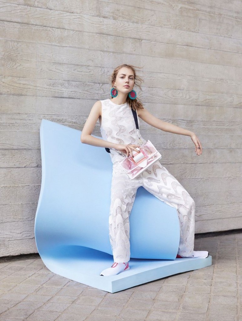 Lauretta-Suter-Viviane-Michaelis-Harper’s-Bazaar-Japan-January-2018-6