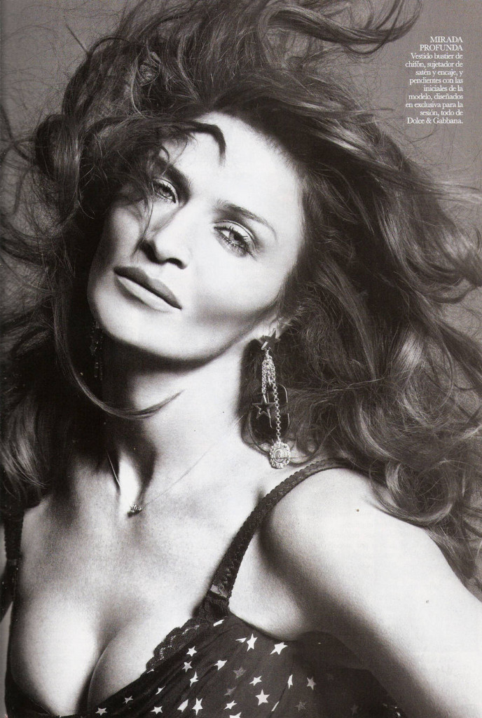 Vogue-Spain-Helena-Christensen-3