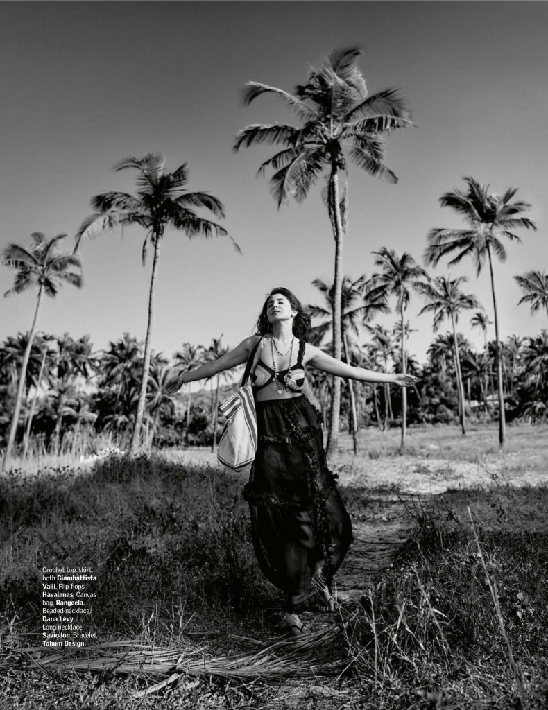 Anushka-Sharma-by-Billy-Kidd-for-Vogue-India-July-2020-4