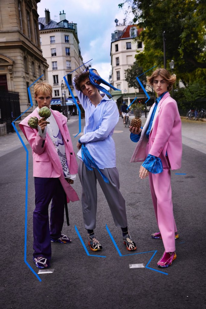 Editorial Stroll In Paris photographed by Iris Brosch for LetKiss magazine-6