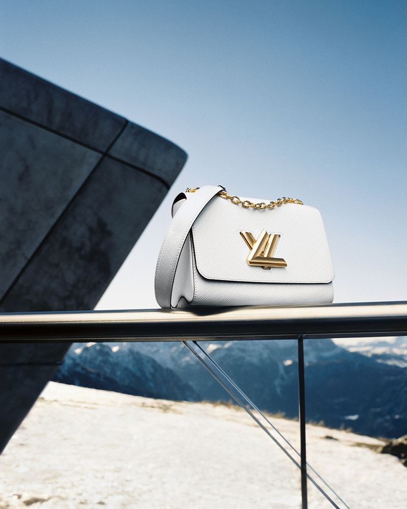 Louis Vuitton Twist Bag Campaign photographed by Carlijn Jacobs-5