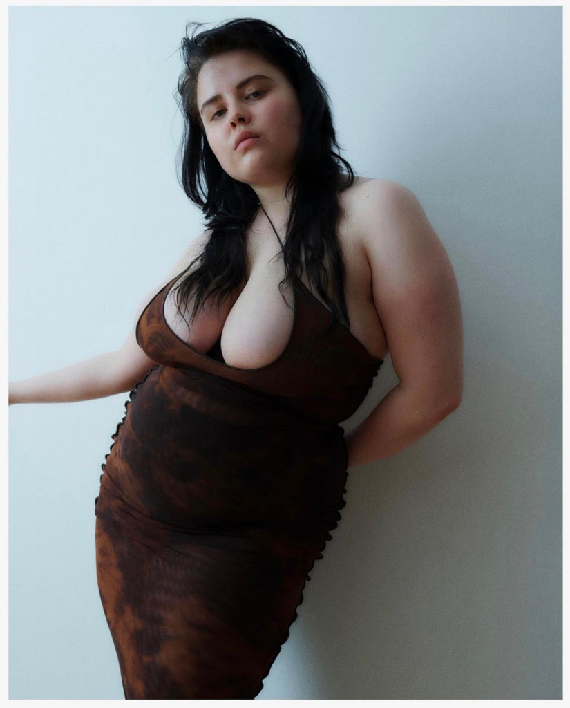 Go see shot with Lisa Eisert by photographer Thomas Valtin-1 Go see shot with Lisa Eisert by photographer Thomas Valtin-1