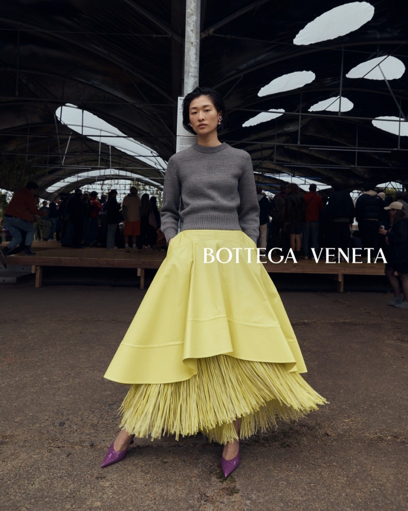 Bottega Veneta Winter 22 campaign by Photographers Louise & Maria Thornfeldt-1