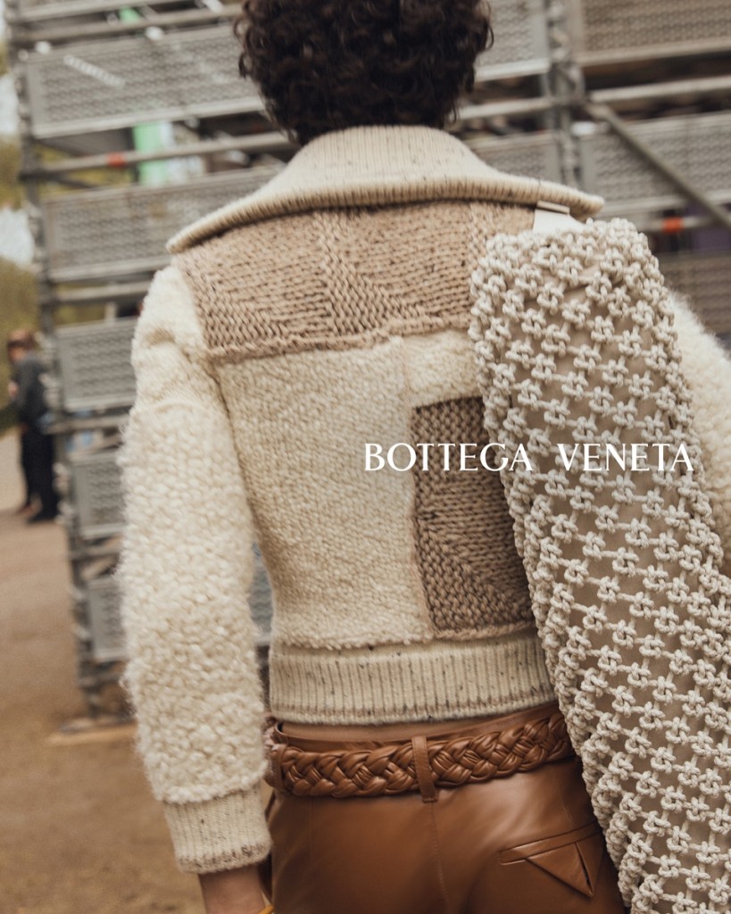 Bottega Veneta Winter 22 campaign by Photographers Louise & Maria Thornfeldt-4