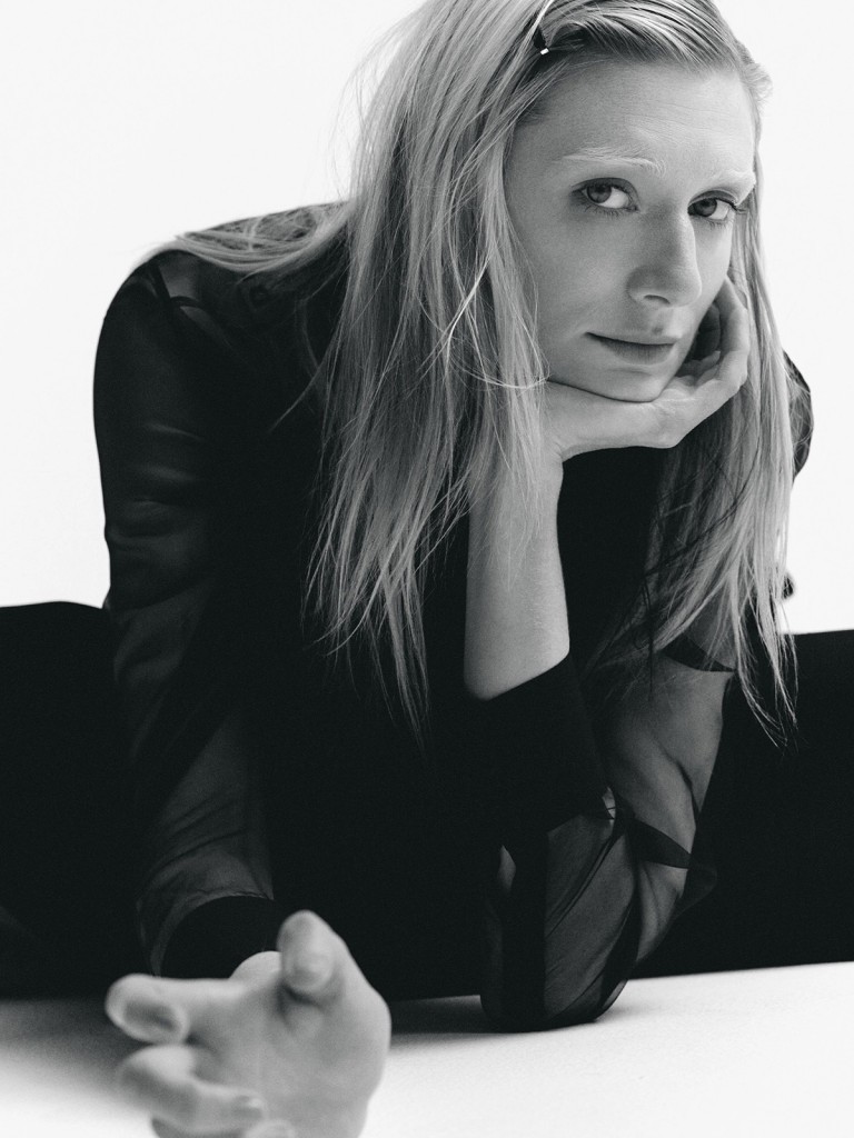 Elizabeth Debicki photographed by Yulia Gorbachenko for Flaunt Magazine Issue 180-6