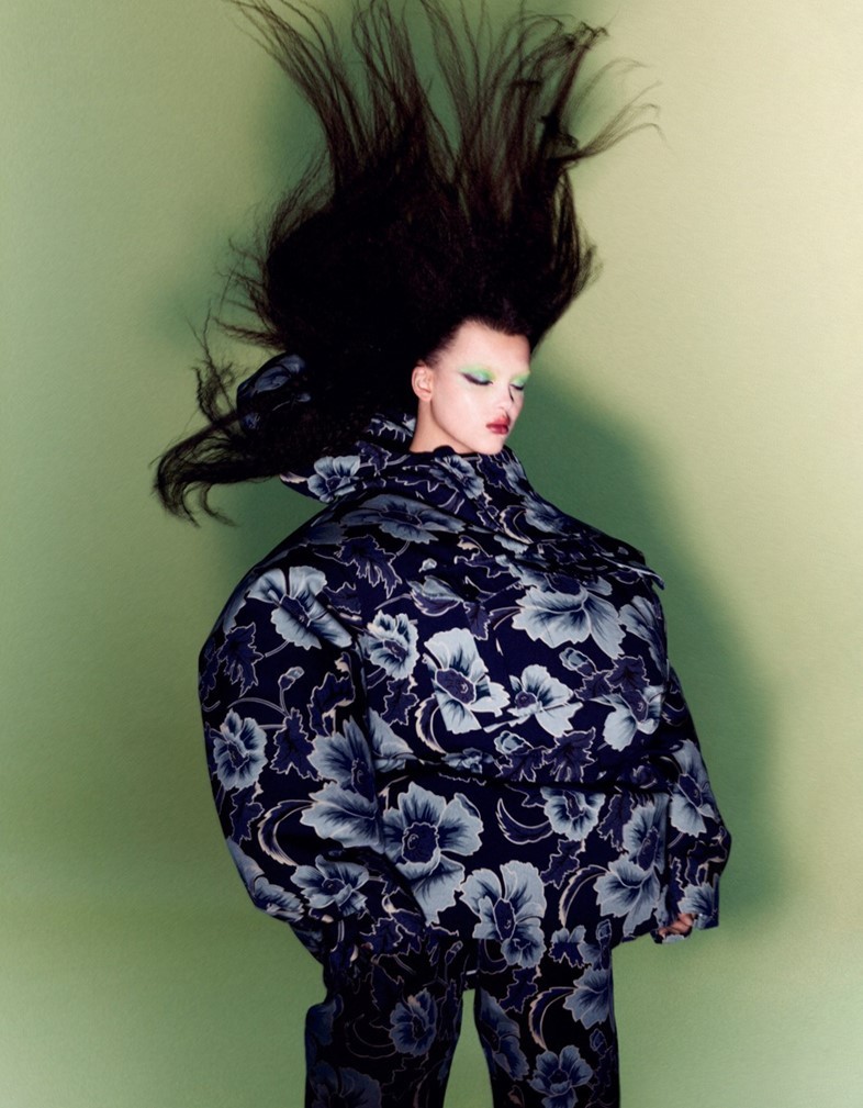 Blown away! Kenzo collection photographed by Carlijn Jacobs for Dazed Magazine-7