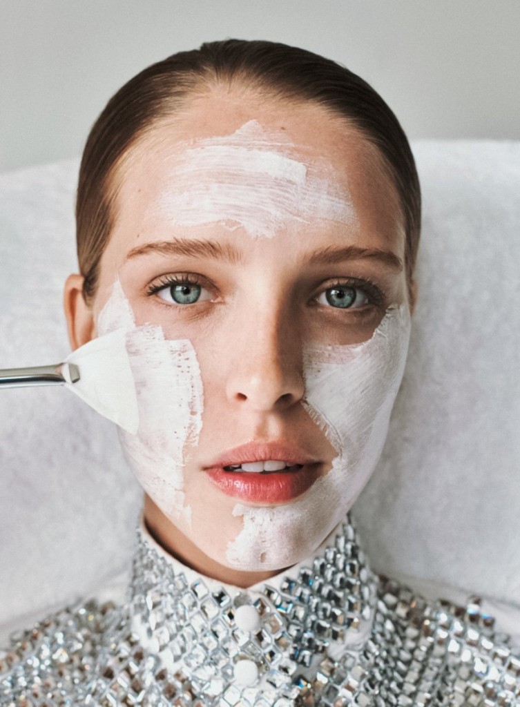 Beauty editorial by photographer Dan Martensen for American Vogue-7