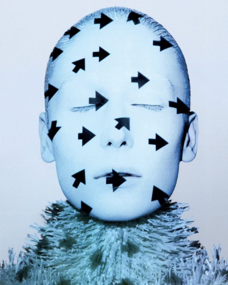 W Magazine editorial »Facial Recognition« by photographer Carlijn Jacobs-3