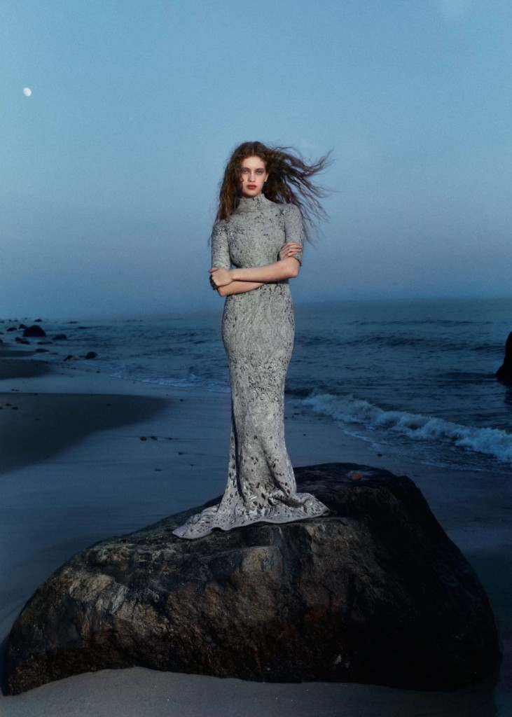Fashion editorial »Mermaidcore« by photographer Olivia Malone for Vogue Polska-5